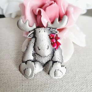 Christmas moose brooch